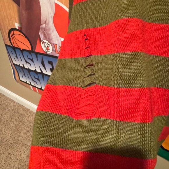 Vintage-Like Nightmare On Elm Street Freddy Krueger Sweater Hot Topic (Men's XL) - Picture 3 of 16